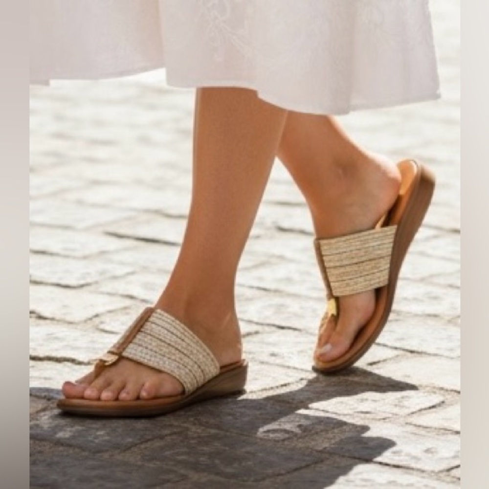 Italian Shoemakers. Tan Thong Sandals with Metallic Braided Strap (8M) NWOT - Picture 14 of 14